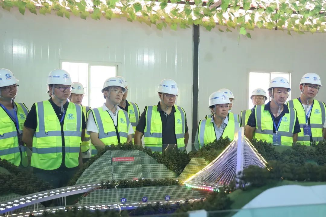 1665192018888327.jpg 2022-09-23-公司開展“質(zhì)量月”觀摩活動(dòng)暨質(zhì)量安全技術(shù)管理交流培訓(xùn)2.jpg