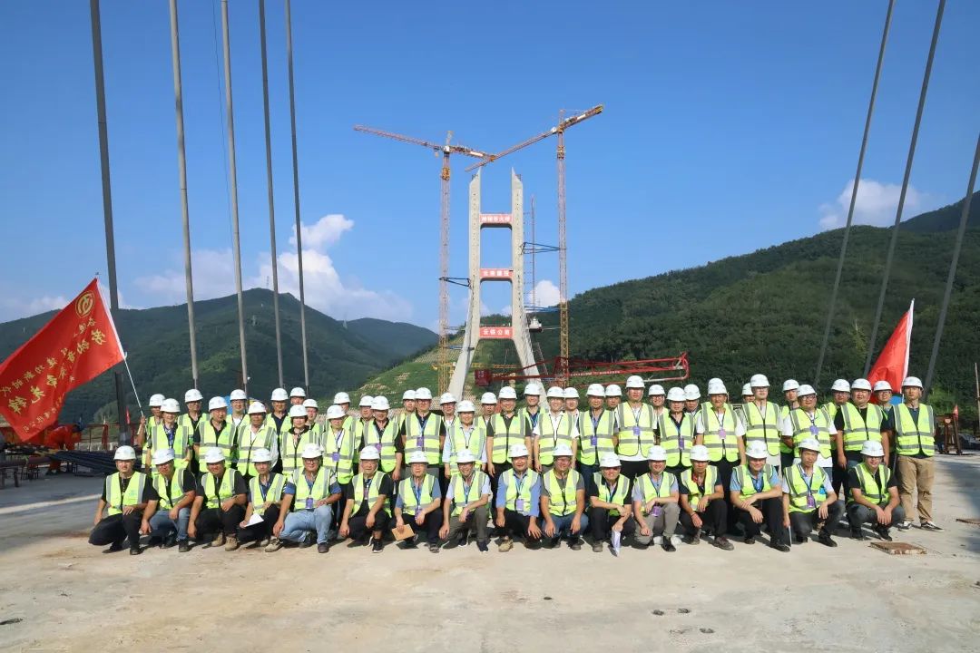 1665192027863851.jpg 2022-09-23-公司開展“質(zhì)量月”觀摩活動(dòng)暨質(zhì)量安全技術(shù)管理交流培訓(xùn)1.jpg