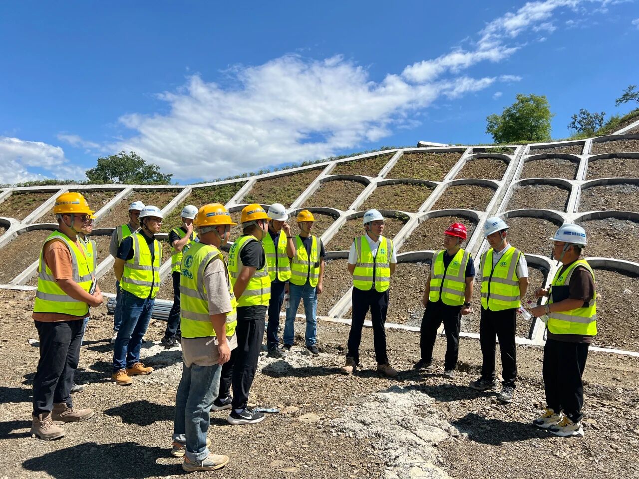 1758848919412192.jpg 微信圖片_2025-09-26_085456_969.jpg